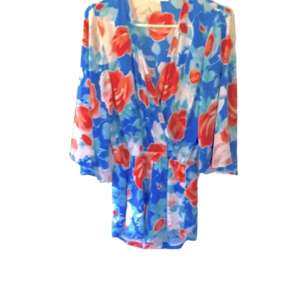Beautiful blue & pink floral romper NWT